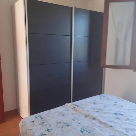 Lägenhet Bilocale Zona Mare Olbia
